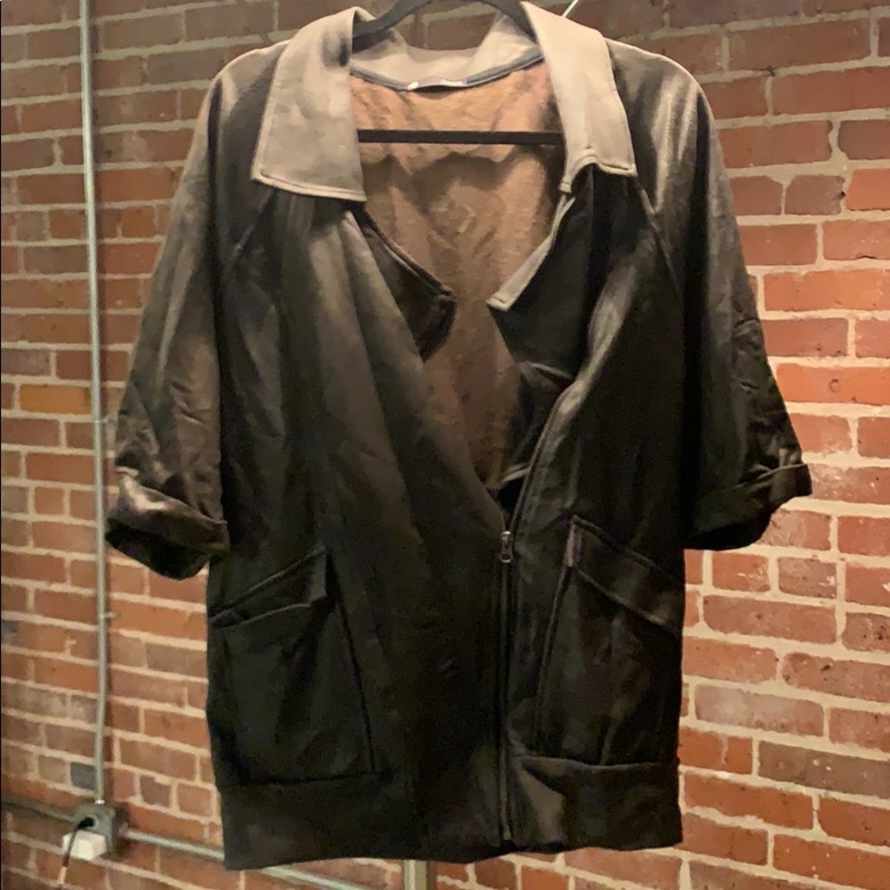 Krisa short sleeve bomber jacket